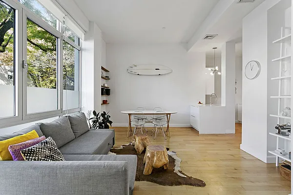 Sold by Compass | media 1