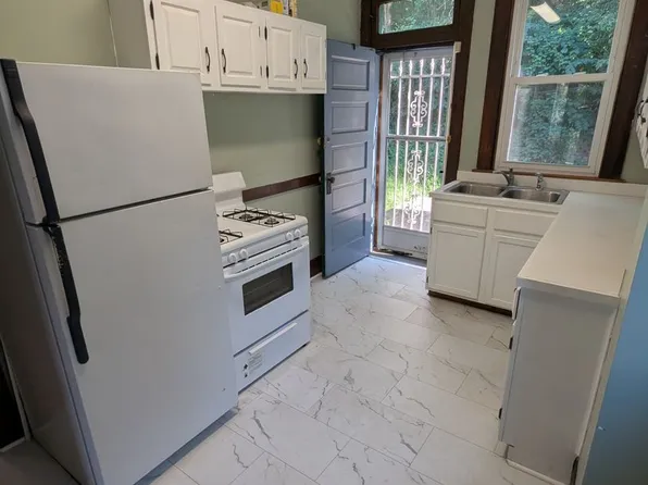 344 Connor St, Pittsburgh, PA 15207