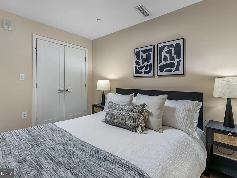 37 L St SE #803 — Photo 20
