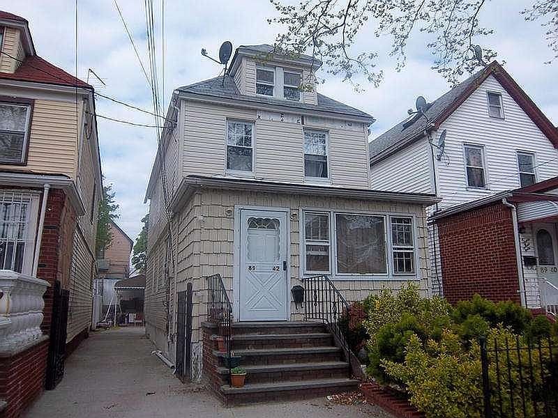 1st image of 8940 202nd St
