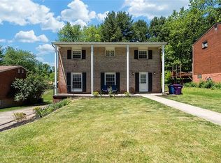 388 Holiday Park Dr, Pittsburgh, PA