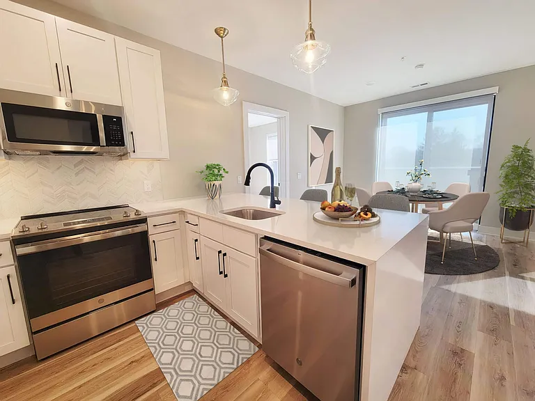 The Fritz Apartments — Photo 9