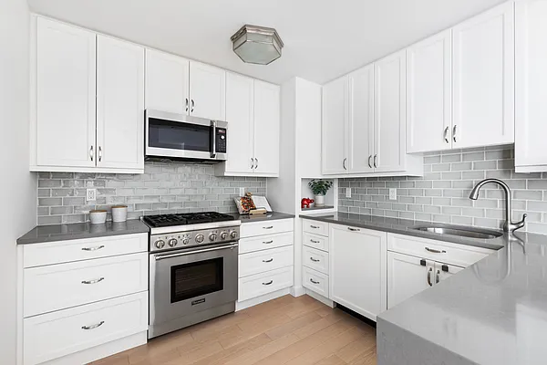 Sold by Compass | media 3