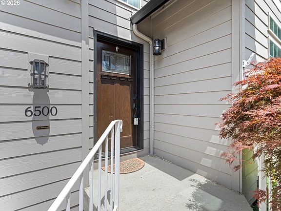 5th image of 6500 NE 47th St