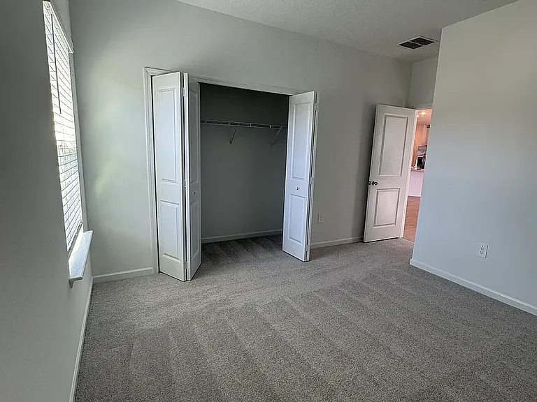 19436 SW 78th Pl — Photo 17