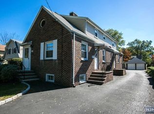 326 Madison Ave, New Milford, NJ 07646