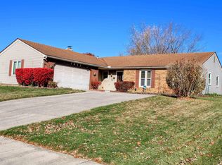 1811 Frenchmans Xing, Fort Wayne, IN 46825