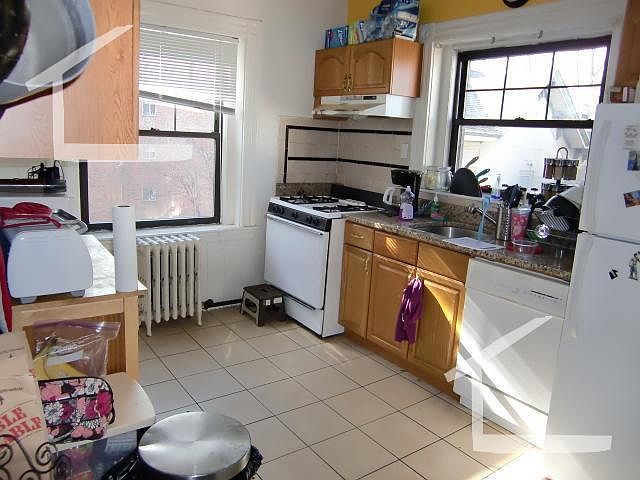 1st image of 48 Babcock St #606
