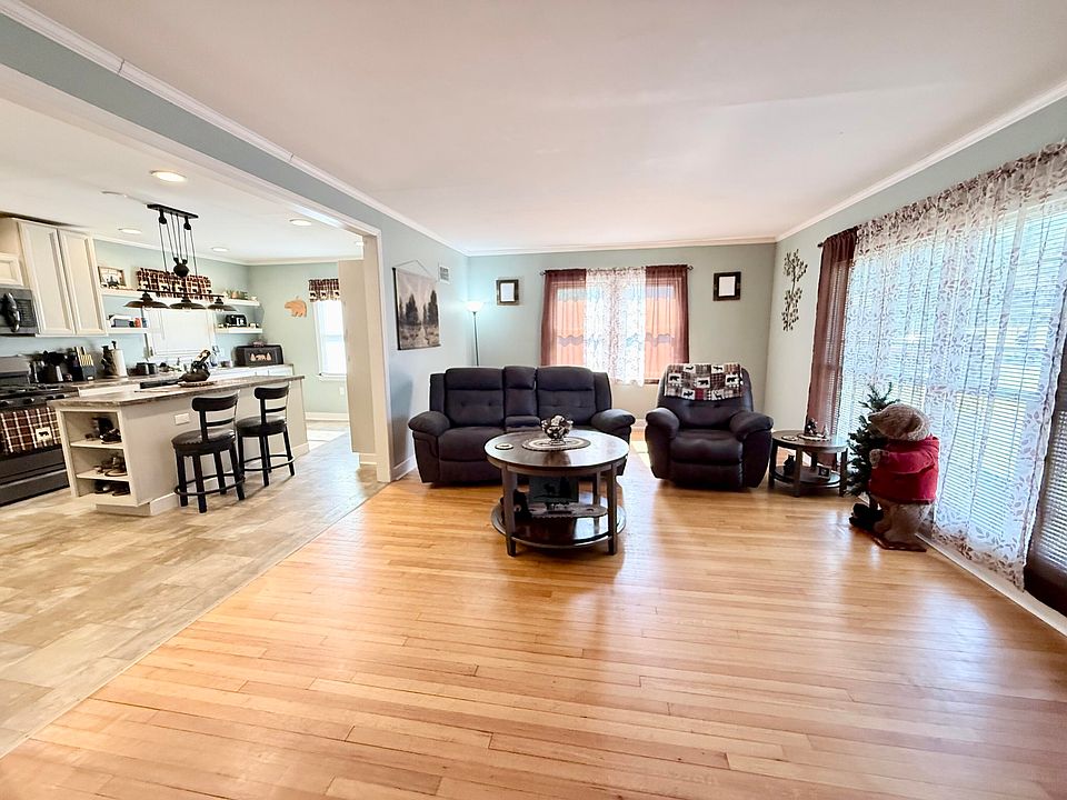 2115 Route 22b, Morrisonville, NY 12962 | MLS #207723 | Zillow