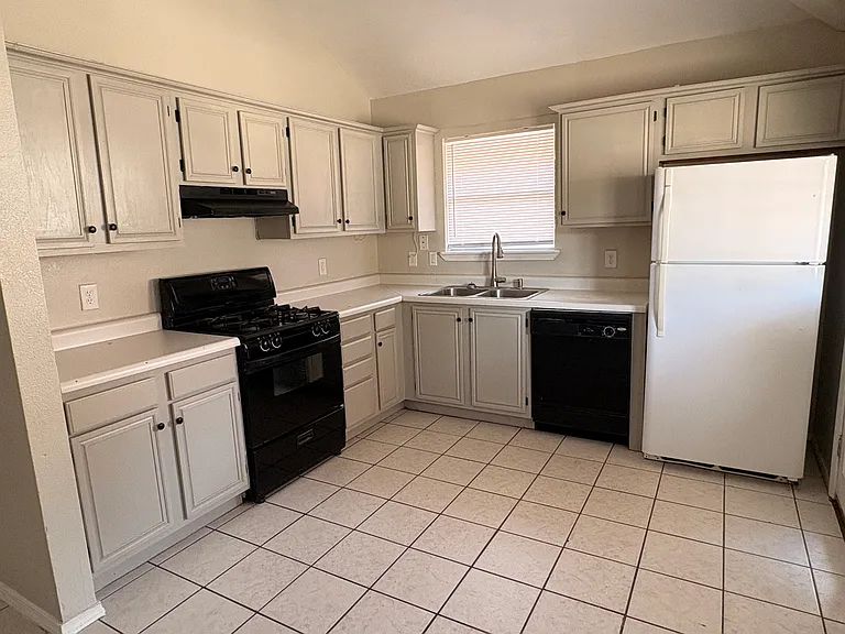 5837 Quail Dr — Photo 6