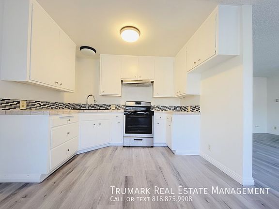 2nd image of 621 W California Ave APT 7