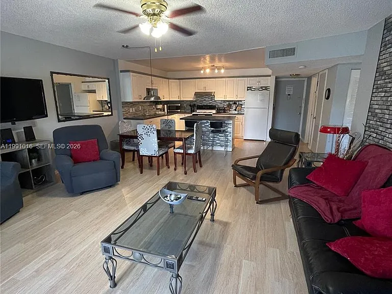 2061 NW 47th Ter #205 — Photo 35