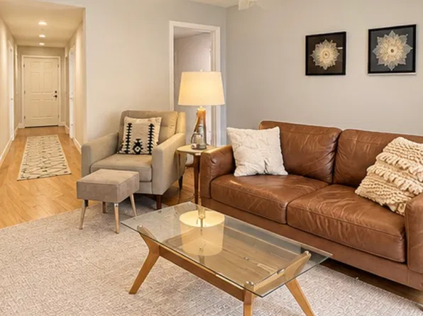 4329 Loma Riviera Ct, San Diego, CA