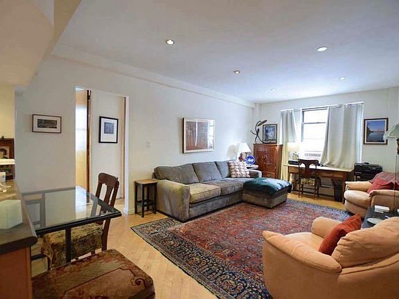 4th image of 106 W 69th St APT 9D
