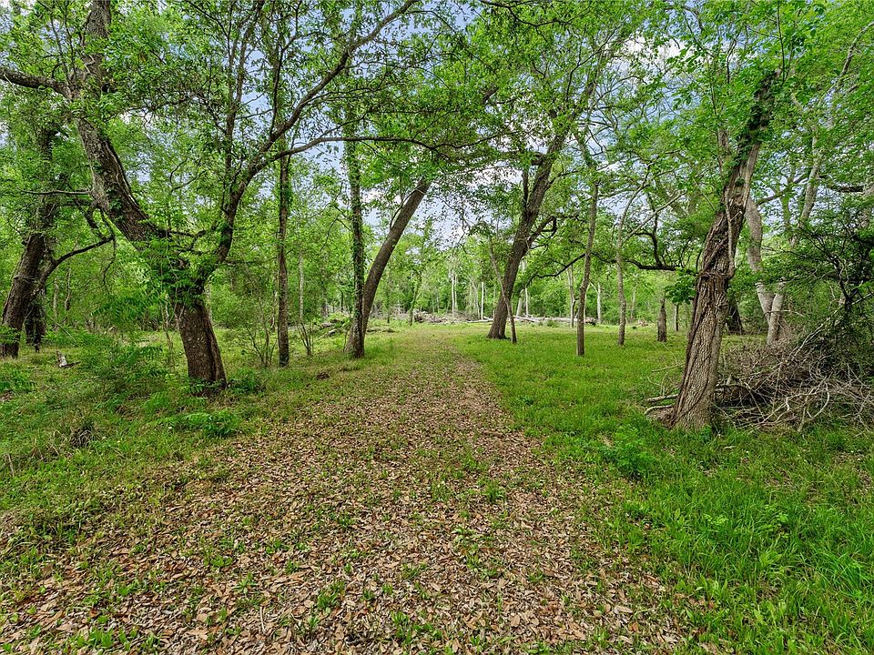 1st image of 0 Kings Oak Dr