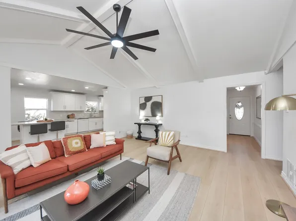 10719 Burgoyne Rd, Houston, TX 77042