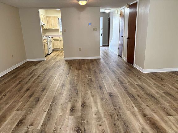 4th image of 2 Cinderella Ln NW Unit D
