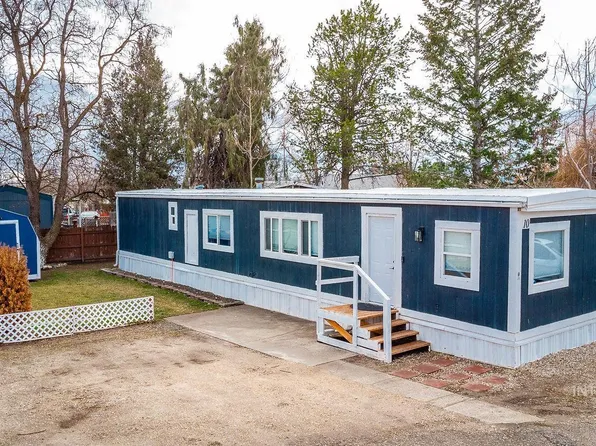 1220 N 4th St Trailer 10, Parma, ID 83660
