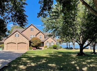 5023 Lake Breeze Rd, Grove, OK 74344