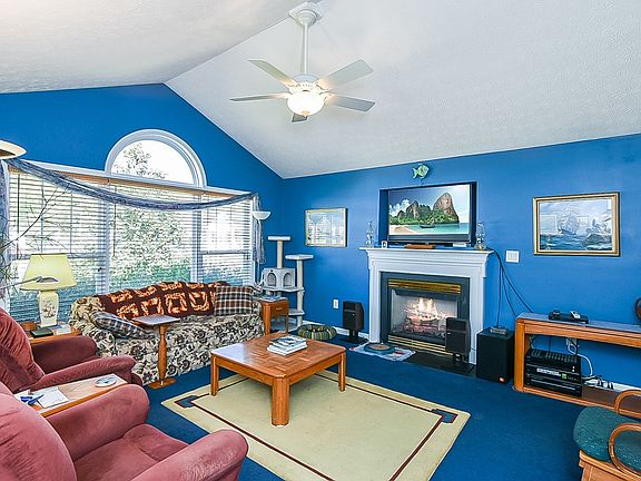 5th image of 307 Piney Forest Dr