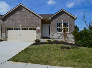 1030 Windsor Crest Ct, Saint Peters, MO 63376