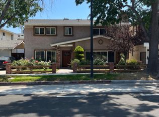 2806 W Victory Blvd, Burbank, CA 91505