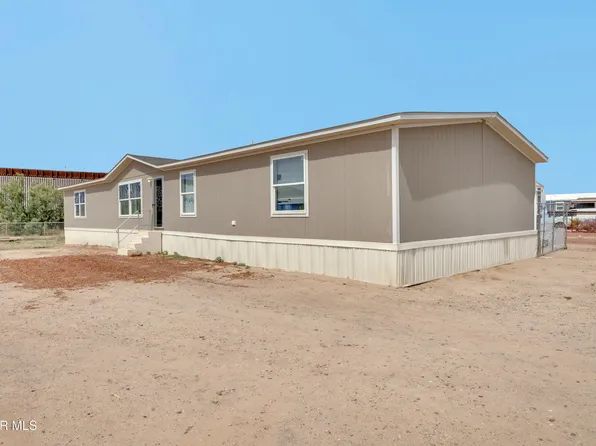 13854 Petunia Dr, San Elizario, TX 79849