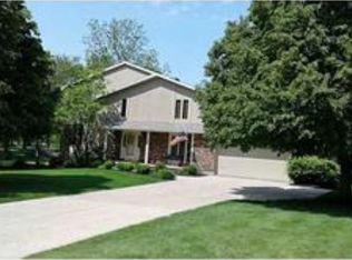 103 Meadowbrook Ln, Saint Marys, OH 45885