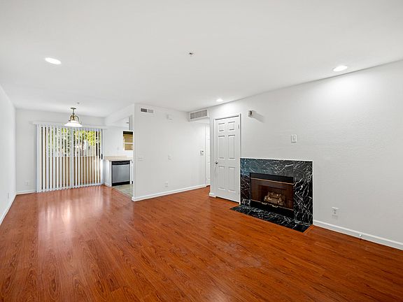 2nd image of 347 W Stocker St Unit 104
