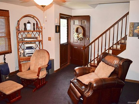 4th image of 281 Rocky Hill Ave