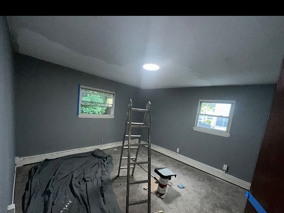4th image of 10 Darling Ave