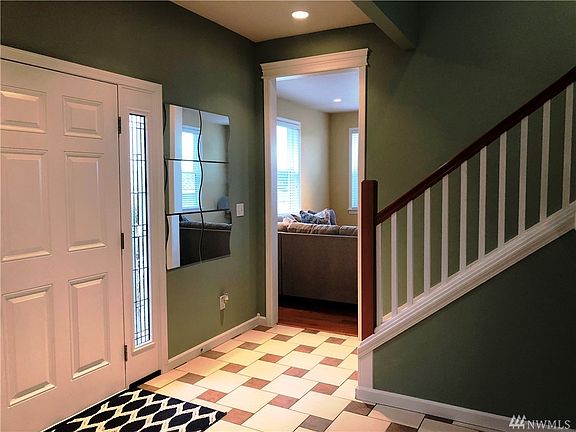 3rd image of 2140 SW Vista Park Dr