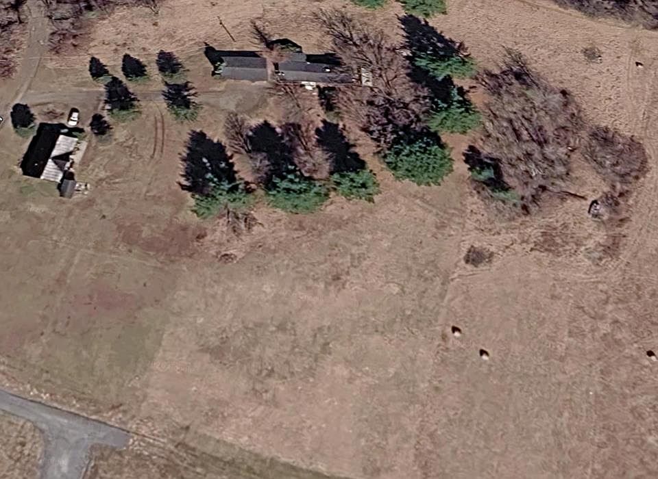 1st image of 50 Magnolia Ln