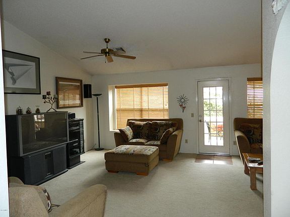 5th image of 4234 E Briarwood Ter