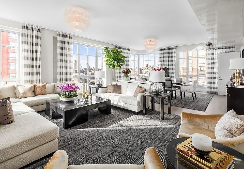 1st image of 200 E 95th St #25A