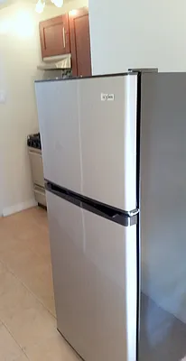 Rented by Uptown Flats LLC | media 28