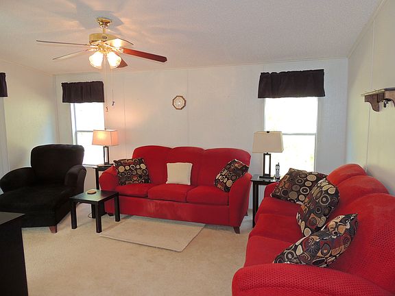3rd image of 2145 Hollowridge Dr