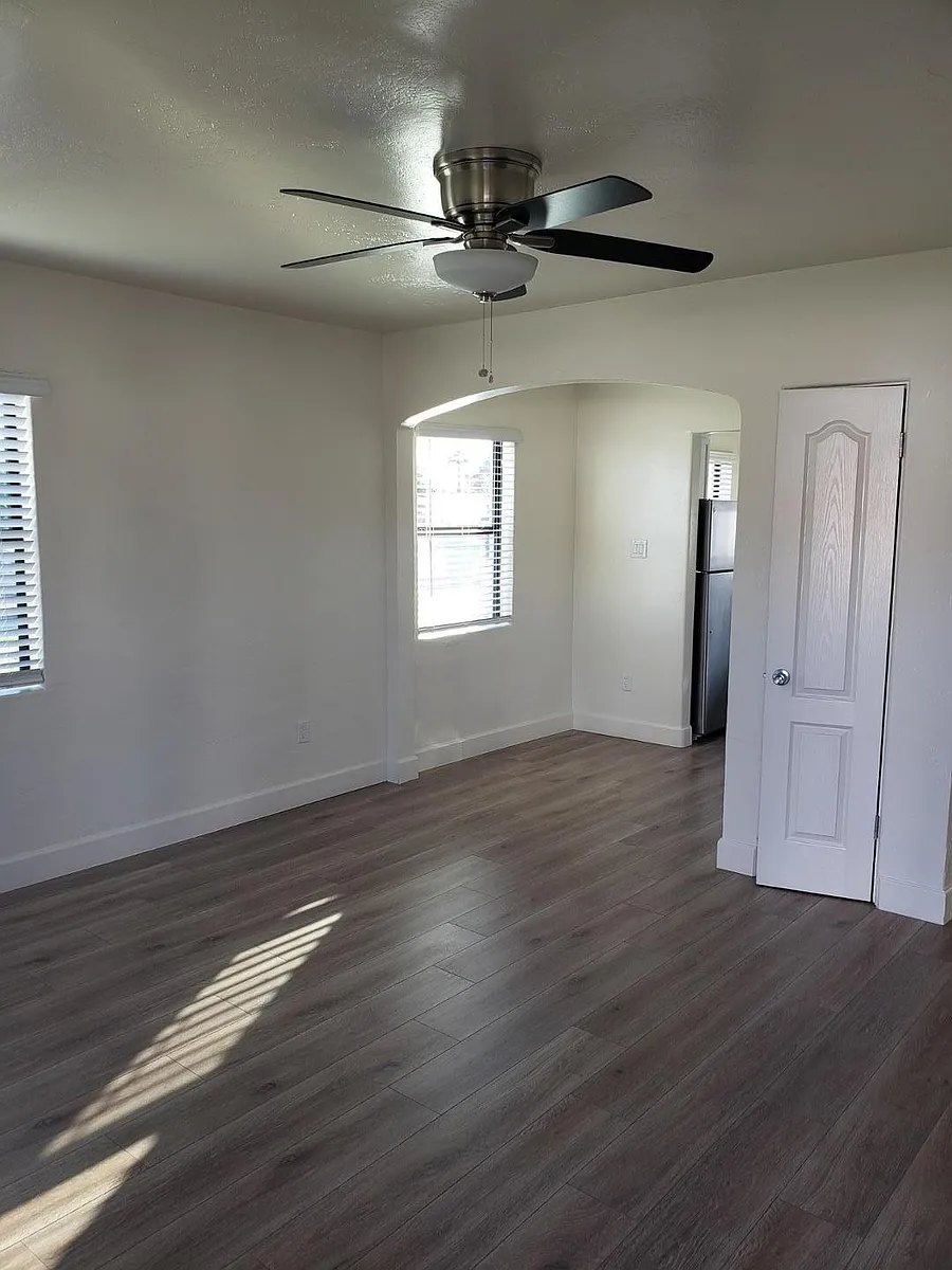 Building Photo - 514 E Pierson St #3A