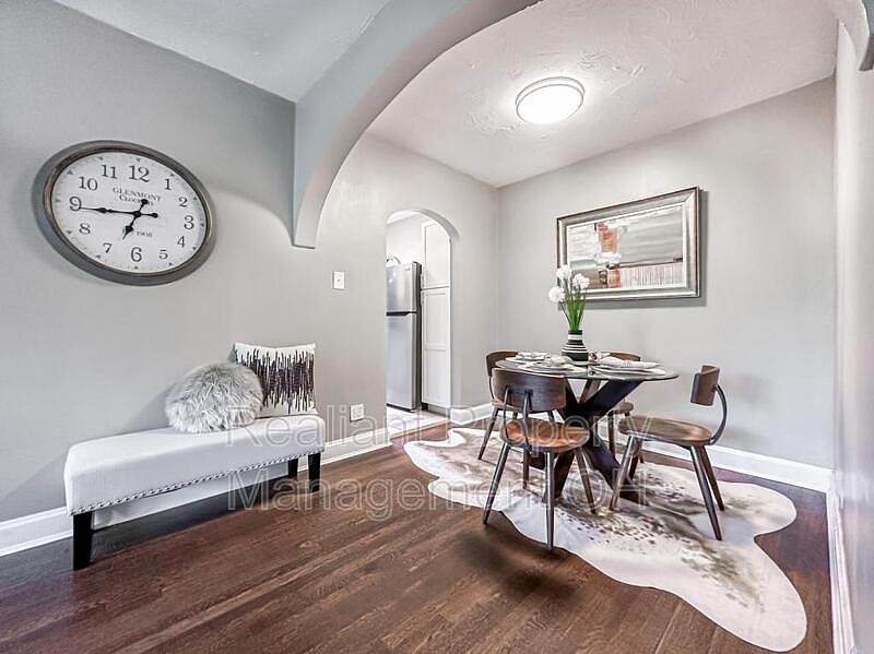 1st image of 2771 Robertson Ave #10-45