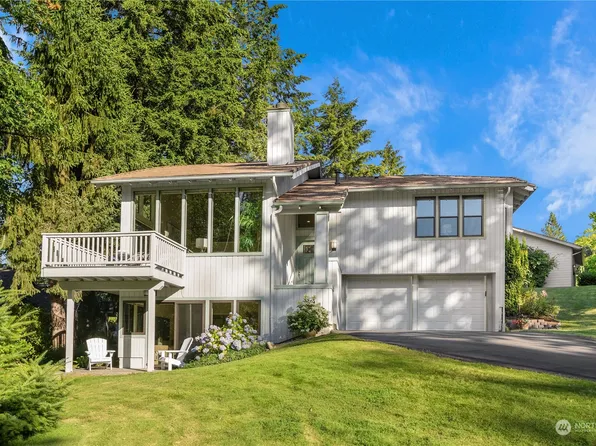 5922 158th Way NE, Redmond, WA 98052