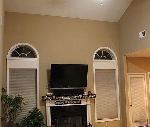 3rd image of 381 Kelli Rose Way