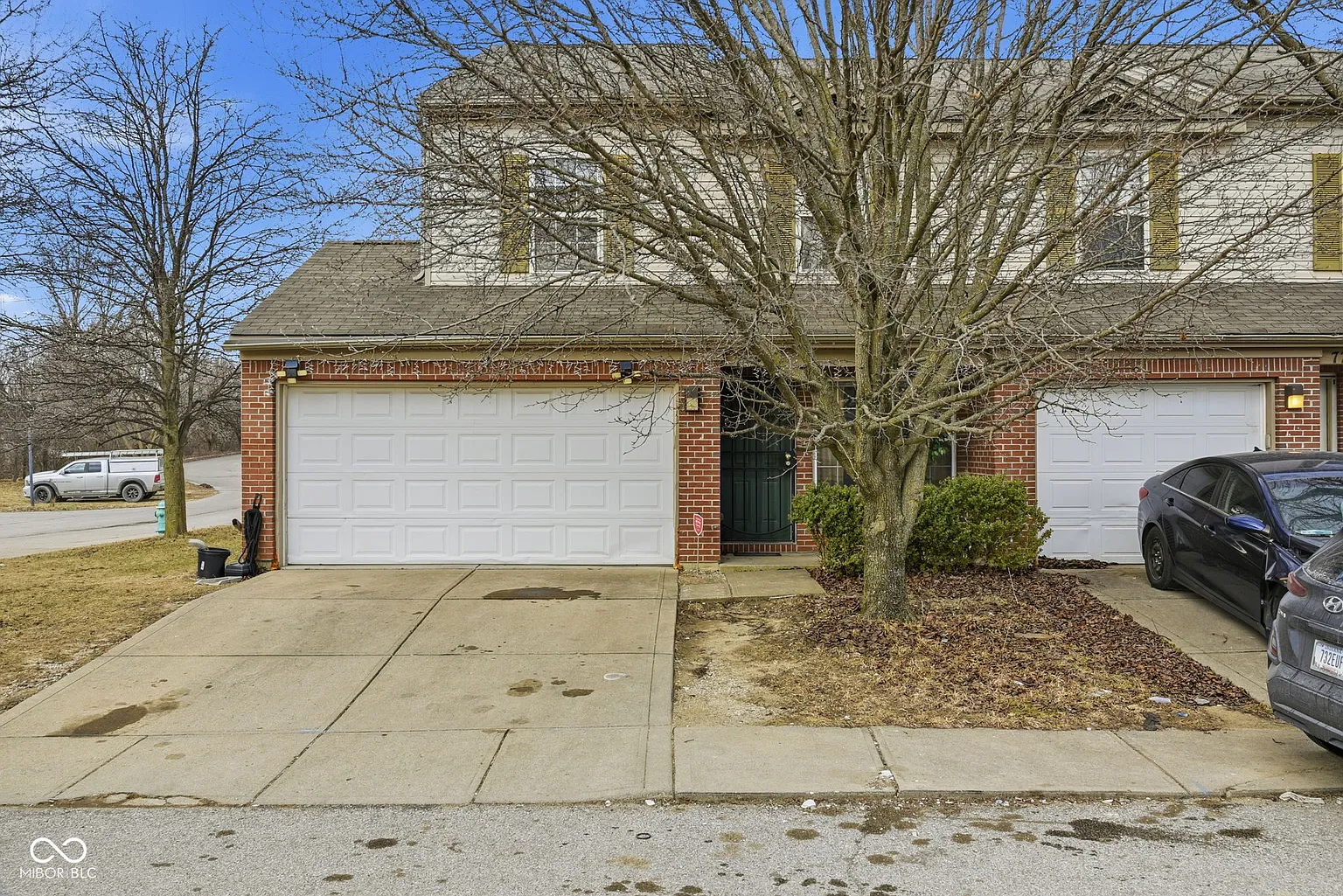 7746 Mountain Stream Way photo 1
