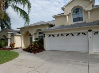 550 Sunset Lakes Dr, Merritt Island, FL 32953