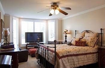 5th image of 593 E Pheasant Haven Ct