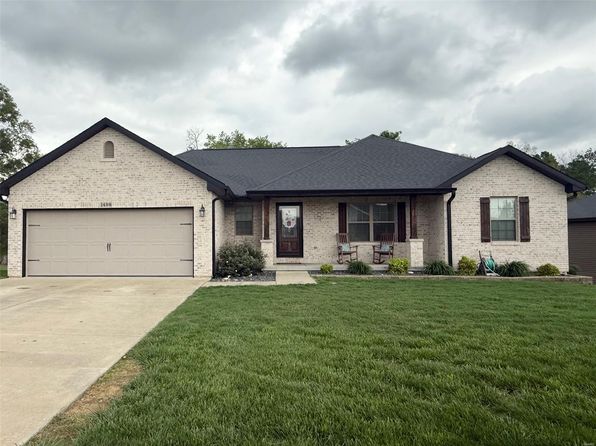 1498 Discovery Ct, Jackson, MO 63755