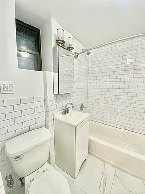 Rented by Waverly Realty Associates | media 20