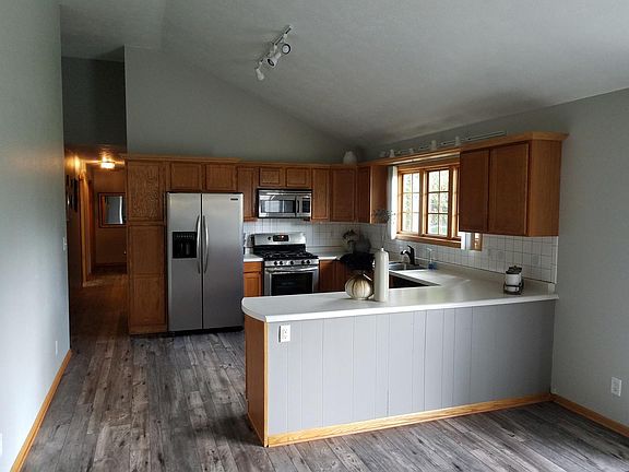 5th image of 7033 Nestlewood Dr