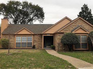 1421 Oxford Pl, Mesquite, TX 75149