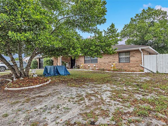 3rd image of 1030 ALLADIN DRIVE