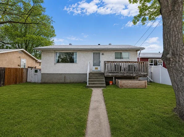 5903 56th Ave, Red Deer, AB T4N 4R1